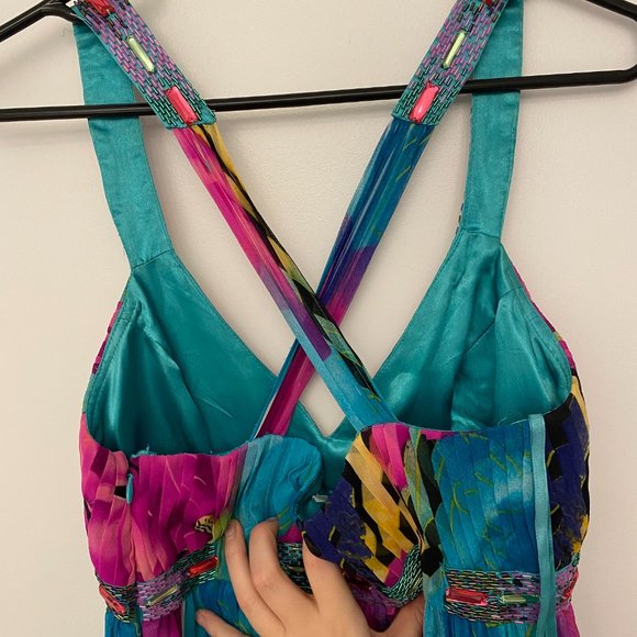 Multi-colour silk gown - Picture 6 of 8